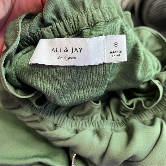 Ali & Jay 2 Pc Crop Tank Maxi Slit Skirt Det - Picture 11 of 12